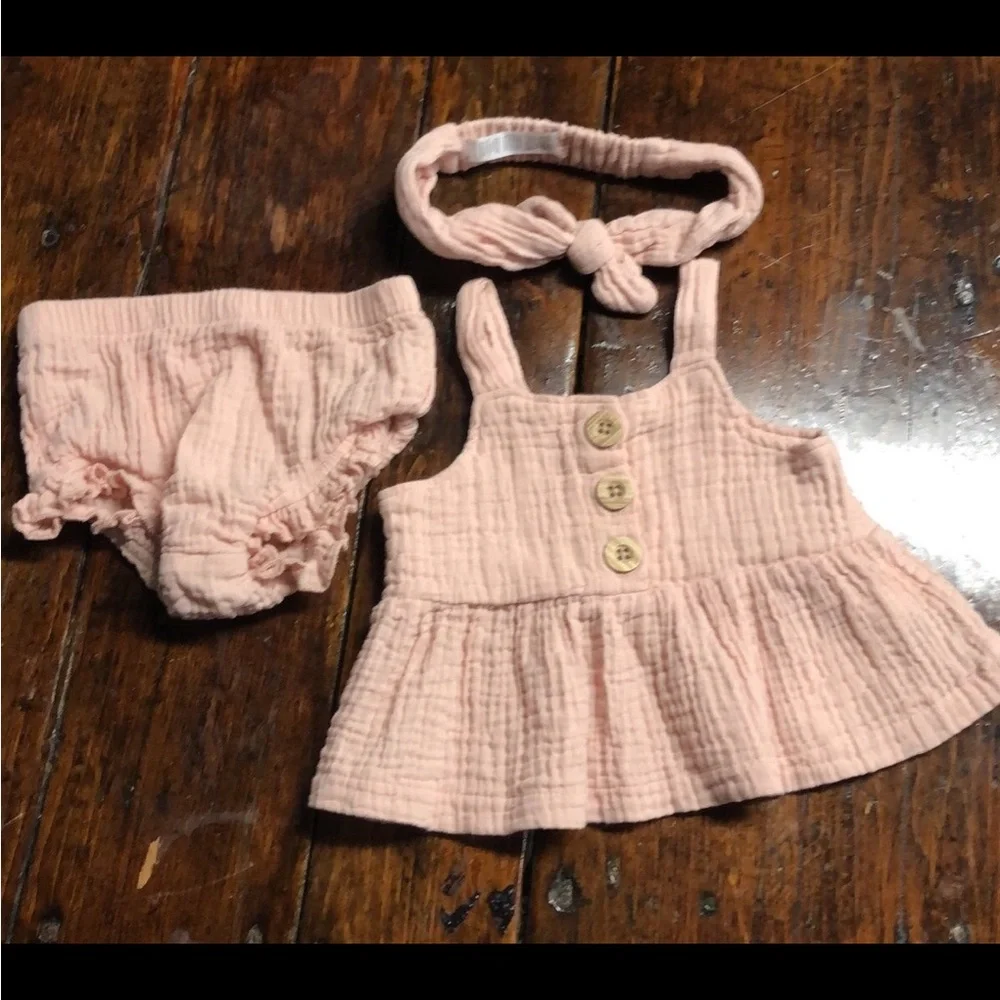 Blush Linen Baby Outfit – 3-Piece Set (Tank, Bloomers & Bow) 12M 👶💗